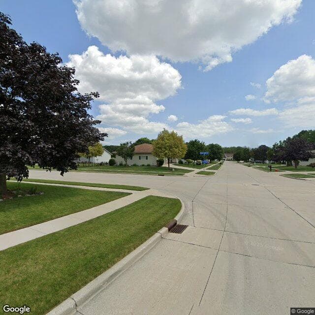 Hil Whitetail Court in Manitowoc, WI - Main View