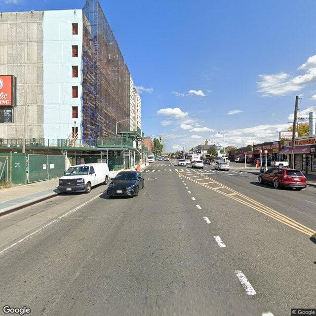 Hillside Manor Rehab & Extended Care Center in Jamaica Estates, NY - Main View