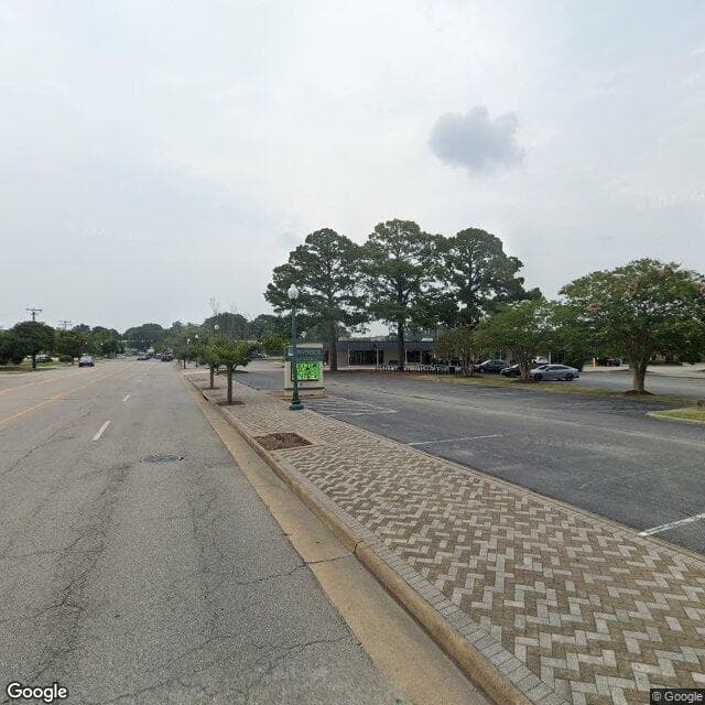 Hilton Plaza in Newport News, VA - Main View