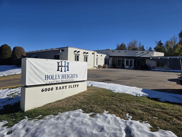 Holly Heights Care Center in Denver, CO - Main View