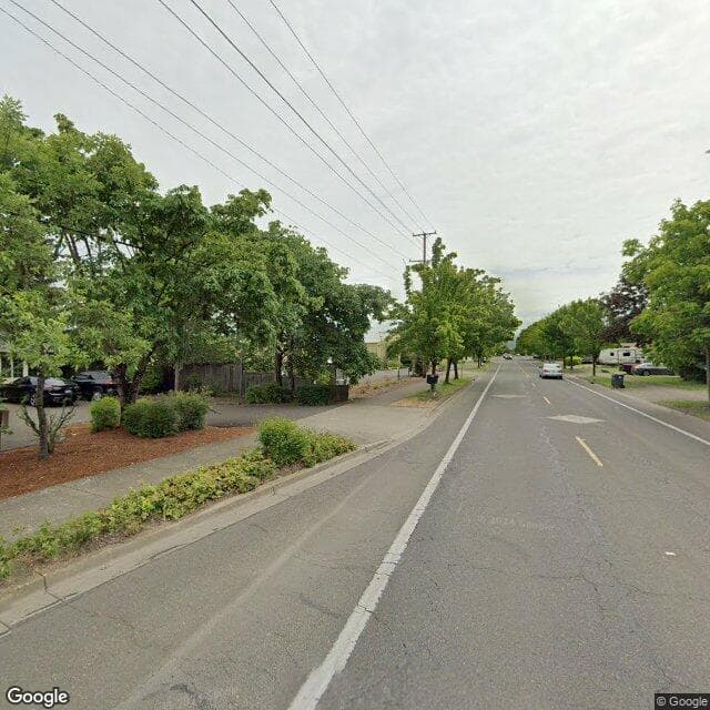 Holly Residential Care Center in Eugene, OR - Main View