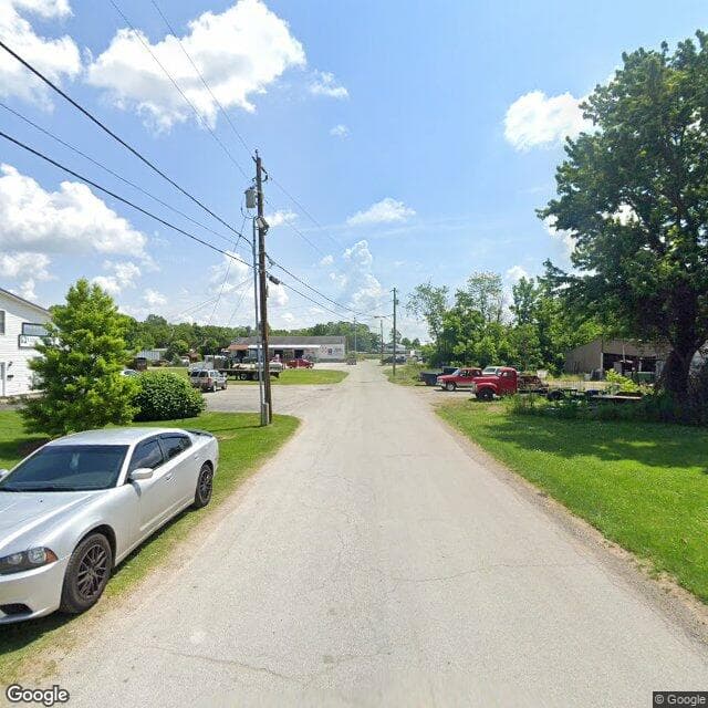 Hometown Manor Of Lawrenceburg in Lawrenceburg, KY - Main View