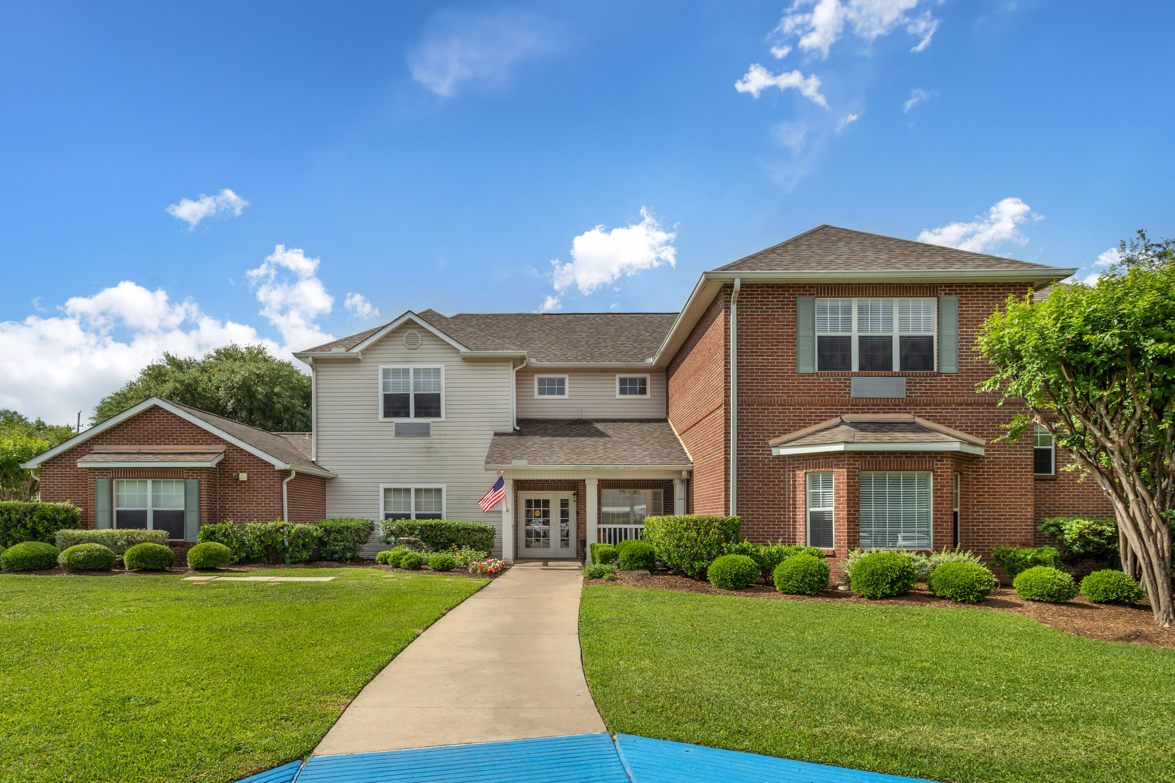 Brookdale Shadowlake in Houston, TX - Main View