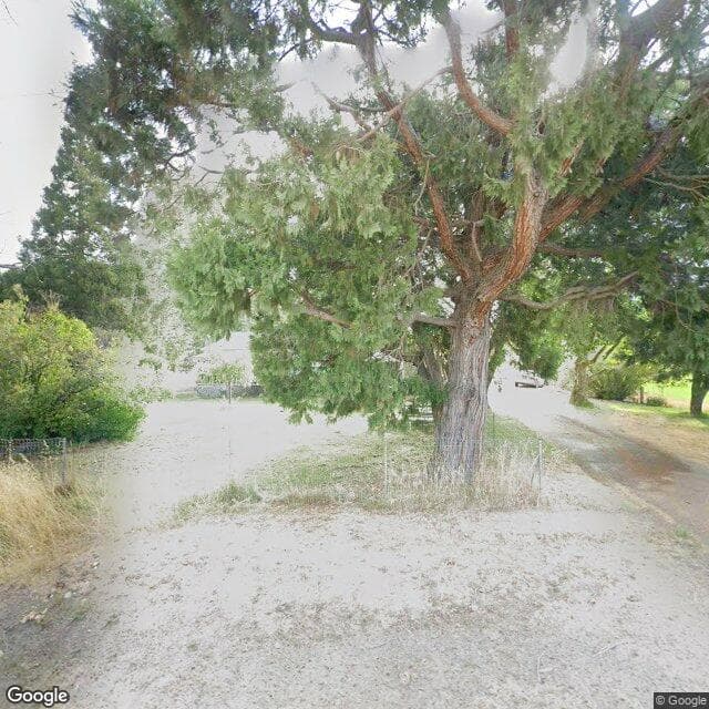 Hubbard Residential Care Facility - Senior living in Glendale, Oregon