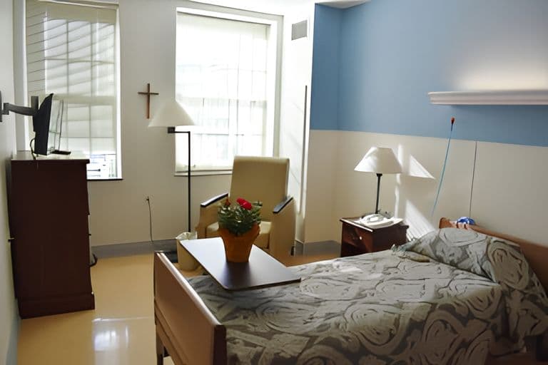 Ihm Senior Living Community in Monroe, MI - Main View