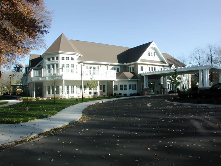Imboden Creek Living Center in Decatur, IL - Main View