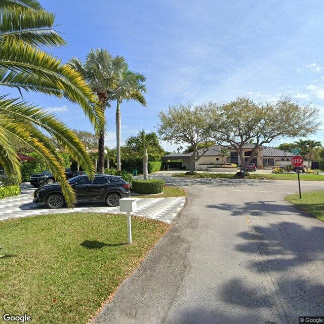 Kelley Alf in Miami, FL - Main View