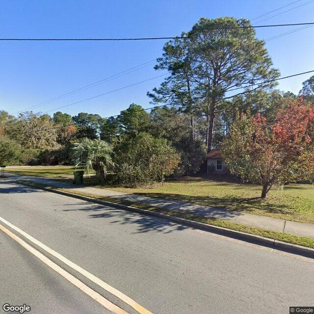 Kelly Drive in Hinesville, GA