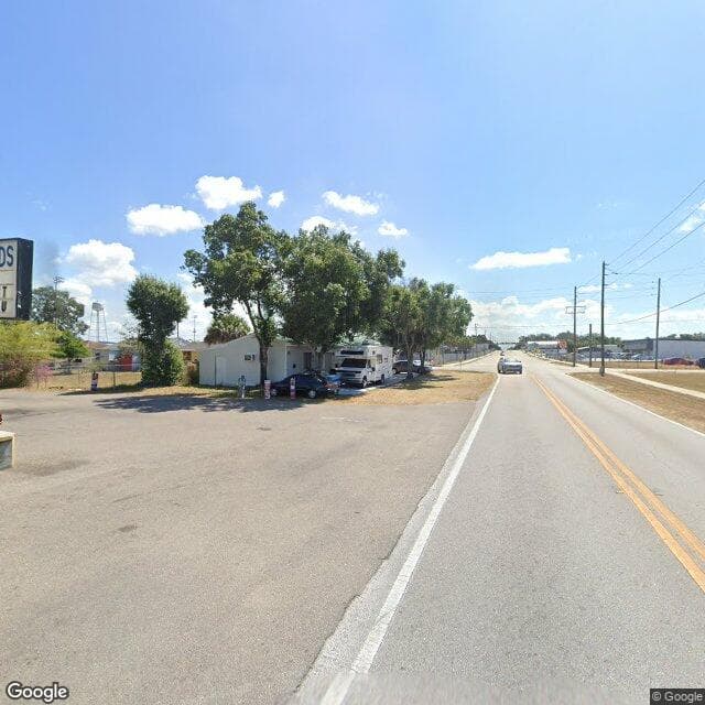 Kenilworth Care & Rehabilitation Center in Sebring, FL - Main View