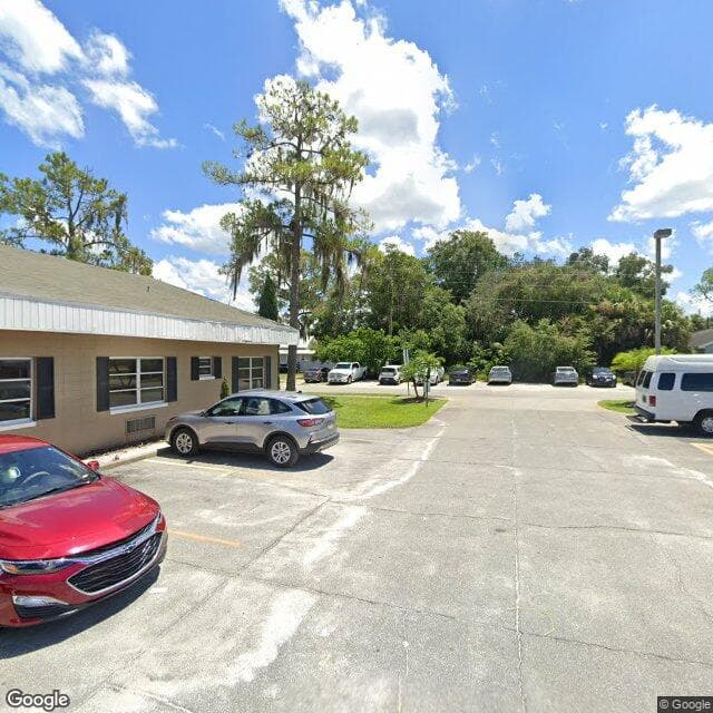 Lake Eustis Health And Rehabilitation Center in Eustis, FL - Main View