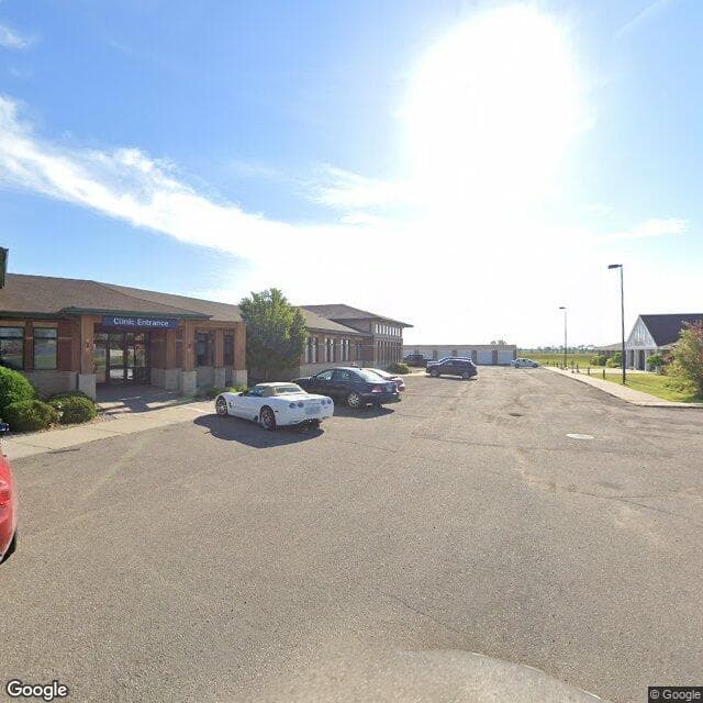 Lake Heartland Courts in Devils, ND - Main View