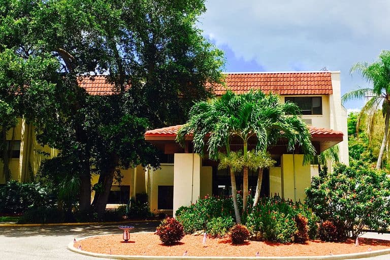 Langdon Hall in Bradenton, FL - Main View