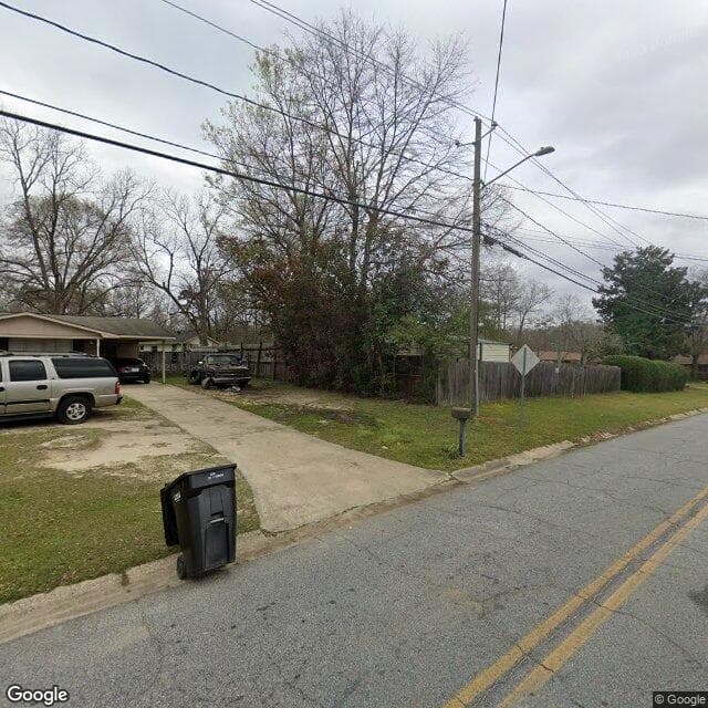 Lapaloma Drive in Columbus, GA - Main View