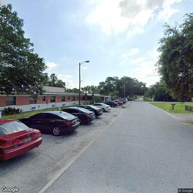 LaurellWood Care Center in Saint Petersburg, FL - Main View