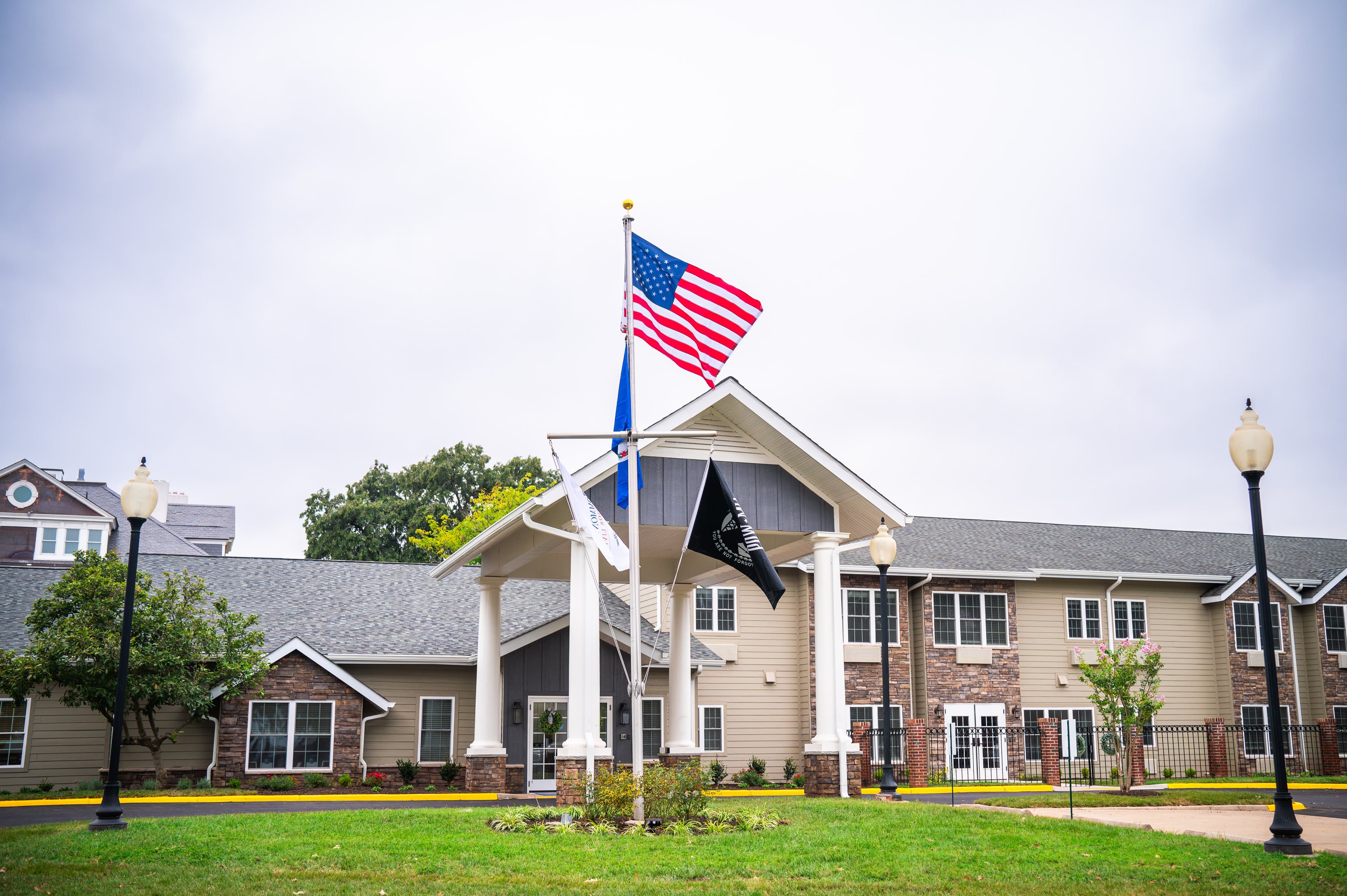 Commonwealth Senior Living at Manassas in Manassas, VA - Main View