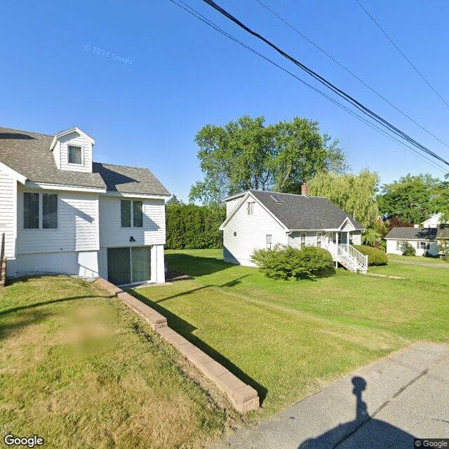 Lewis Foster Home in Bangor, ME - Main View