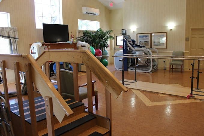 Lexington Health and Rehabilitation Center in Saint Petersburg, FL - Main View