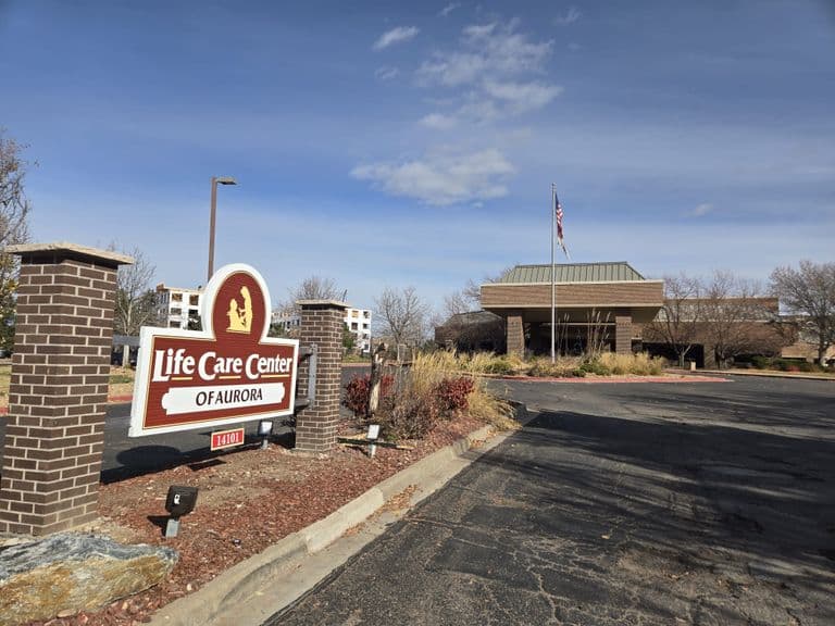 Life Care Center Of Aurora in Aurora, CO - Main View