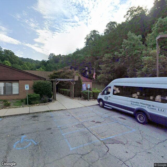 Lincoln Nursing And Rehabilitation Center in Hamlin, WV - Main View