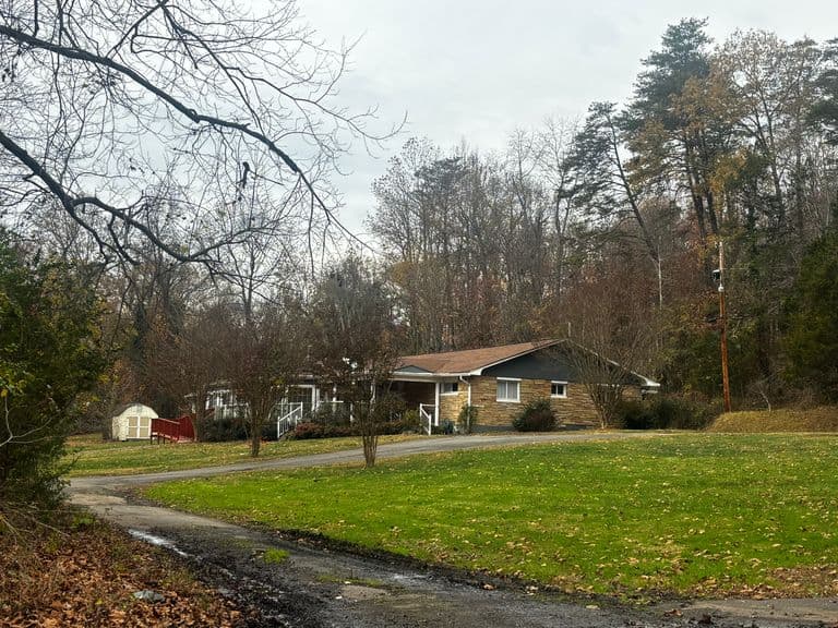 Love and Light Senior Care in Accokeek, MD - Main View