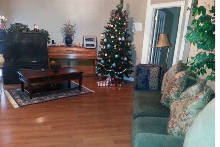 Mac Care - Senior living in Lawrenceville, Georgia