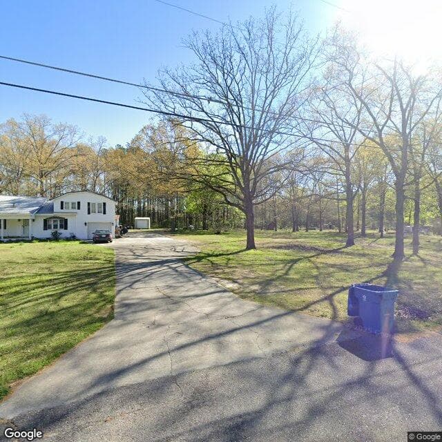 Magnolia Gardens - Senior living in Rainbow City, Alabama