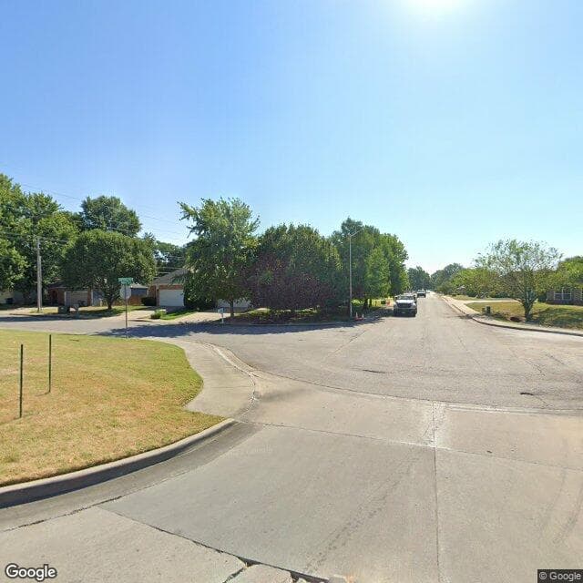 Magnolia Square Nursing And Rehab in Springfield, MO - Main View