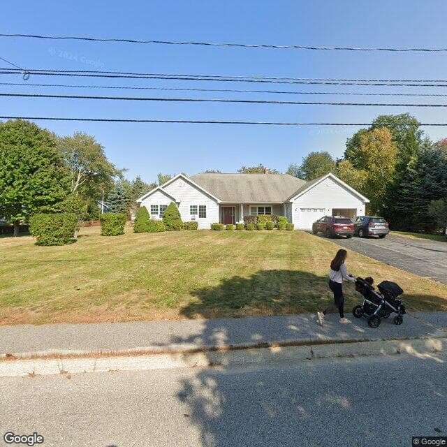 Maple Avenue in Scarborough, ME - Main View