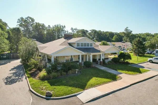 Maple Ridge in Willoughby, OH - Main View