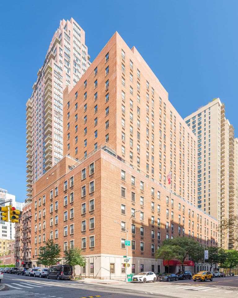 Mary Manning Walsh Nursing Home in NY, NY - Main View