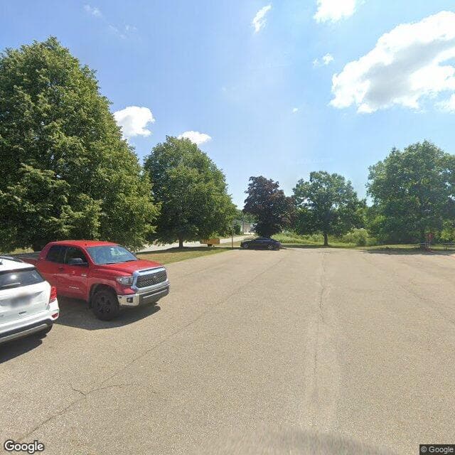 Mccrea Manor Nursing & Rehab Center in Alliance, OH