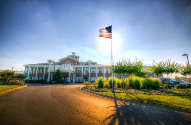 Meadow Lake Assisted Living Community in Tyler, TX - Main View