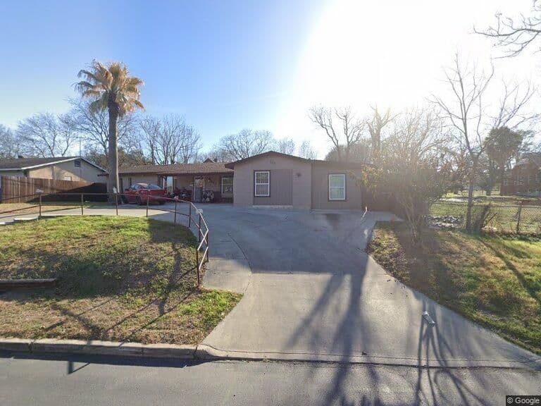 Mendoza Assisted Living in San Antonio, TX - Main View