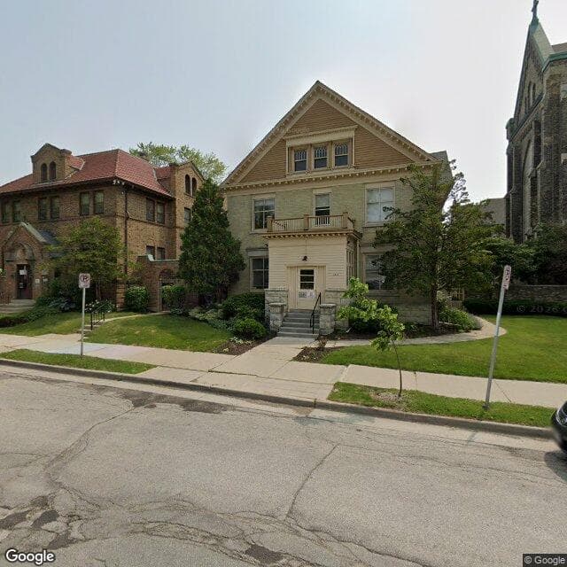 Meta House in Milwaukee, WI - Main View