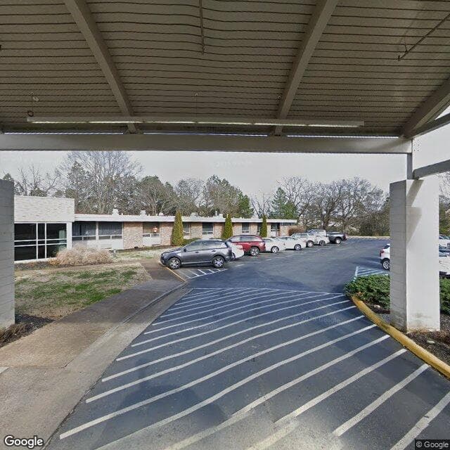 Mitchell-Hollingsworth Nursing & Rehabilitation in Florence, AL - Main View