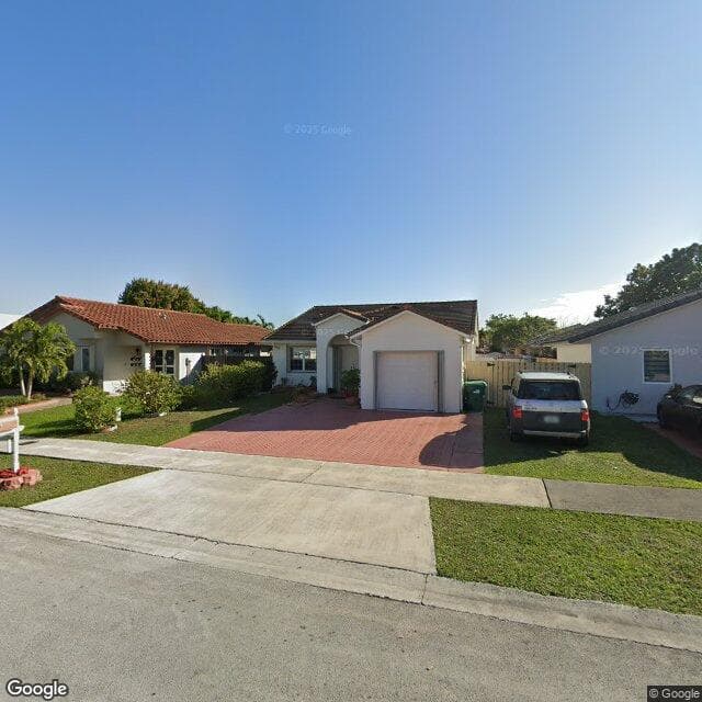 Mother's Years in Miami, FL - Main View