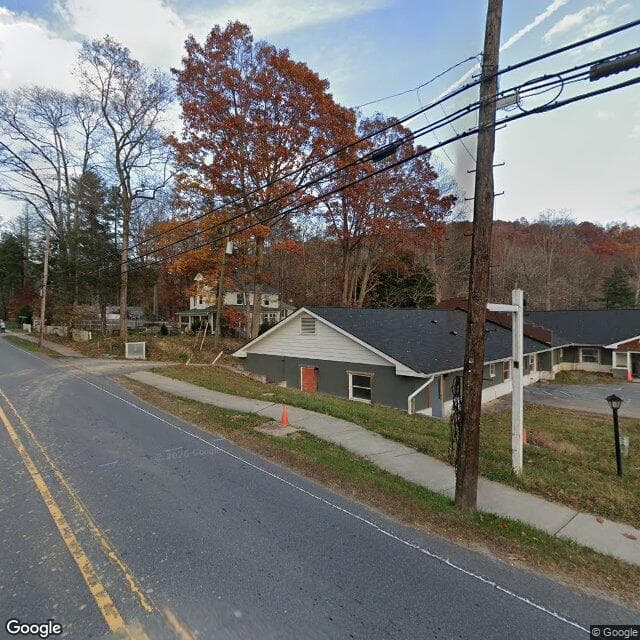 Nana's Assisted Living Facility in Black Mountain, NC - Main View