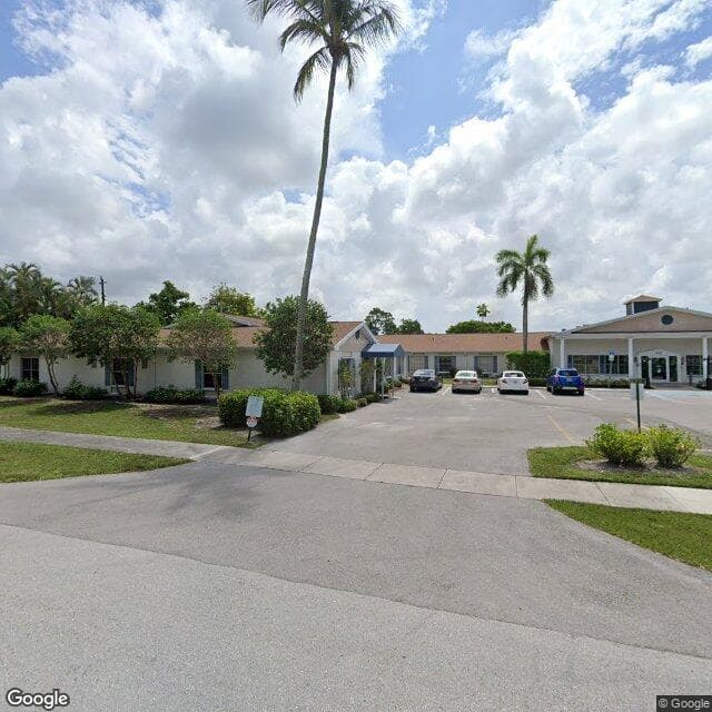Naples Health and Rehabilitation Center in Naples, FL - Main View