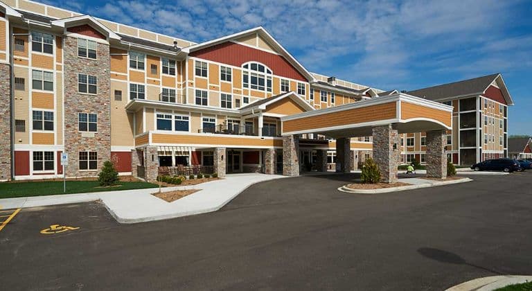 New Perspective Senior Living - Sun Prairie in Sun Prairie, WI - Main View
