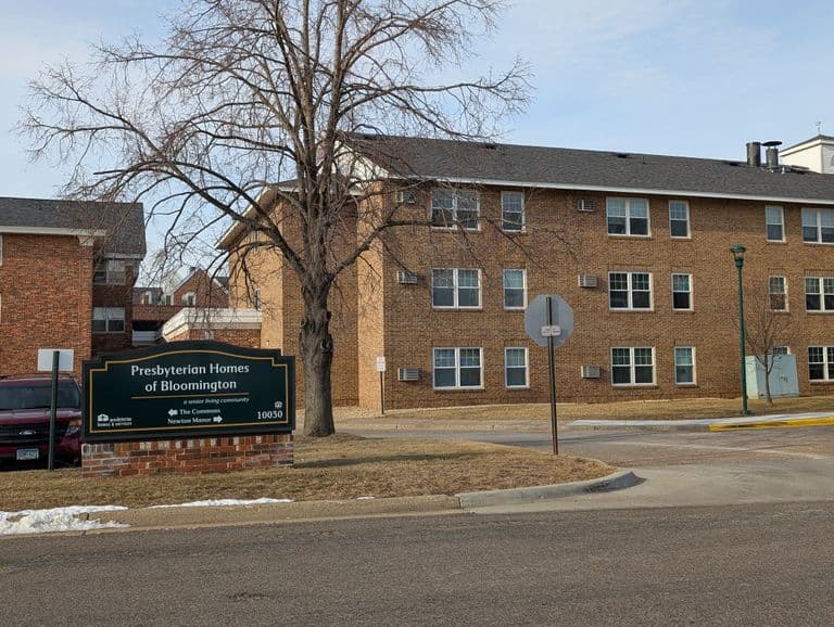 Newton Manor in Bloomington, MN - Main View
