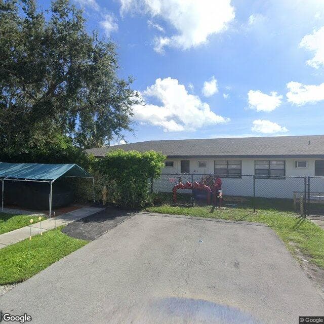 North Dade Nursing And Rehab Center in North Miami, FL - Main View