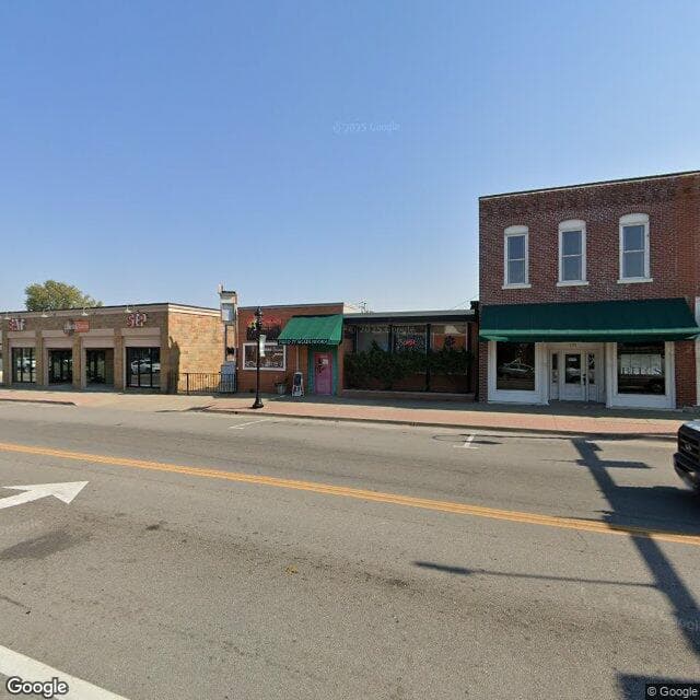 Oak Grove Nursing & Rehab in Oak Grove, MO - Main View
