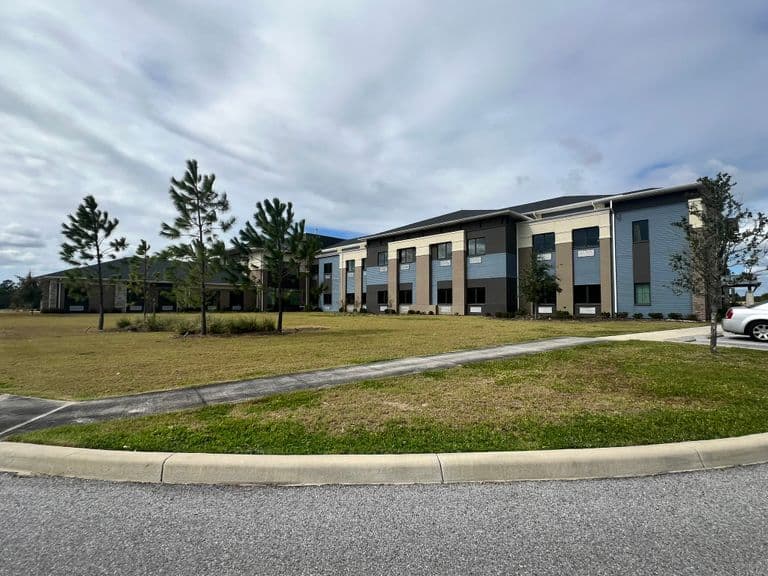Oak Hill Assisted Living in Brooksville, FL - Main View