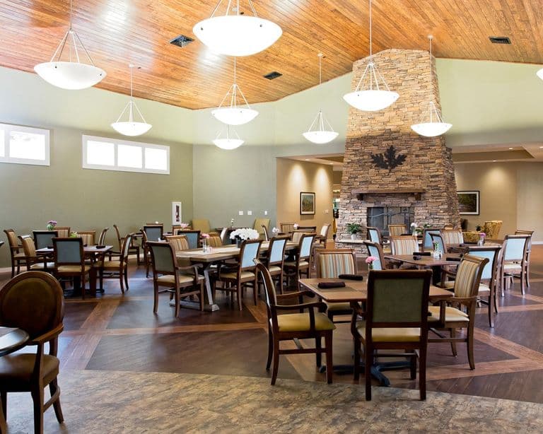 Oakmont At Gordon Park - Senior living in Bristol, Virginia