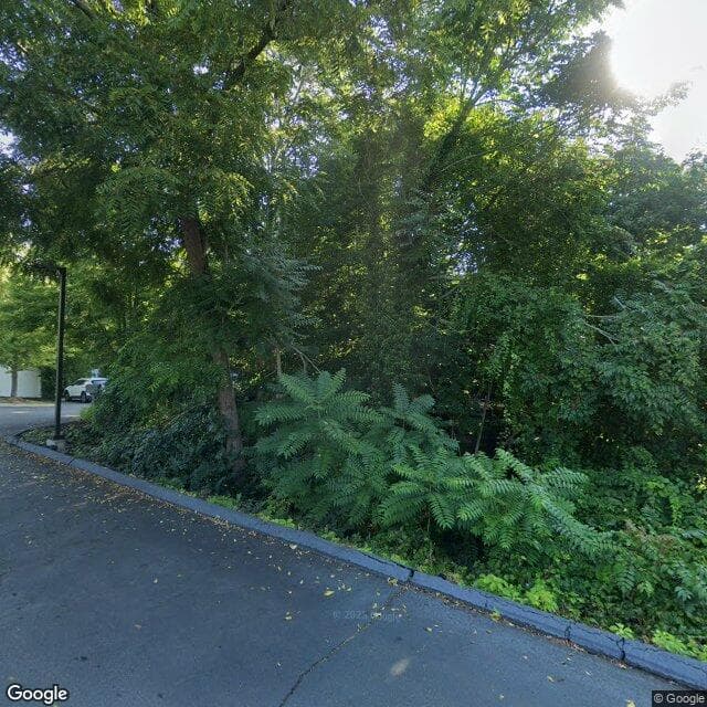 Ocean Meadow Senior Living & Memory Care in Clinton, CT - Main View