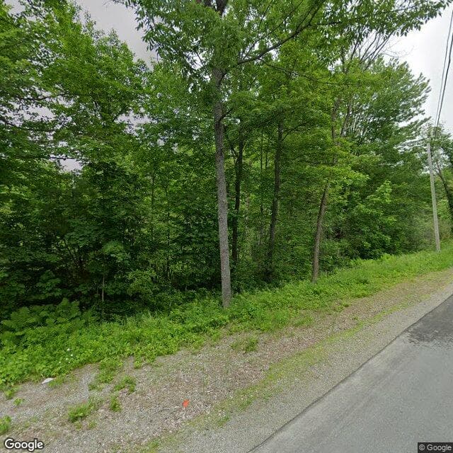 Ohi - 17 Church Road in Holden, ME - Main View