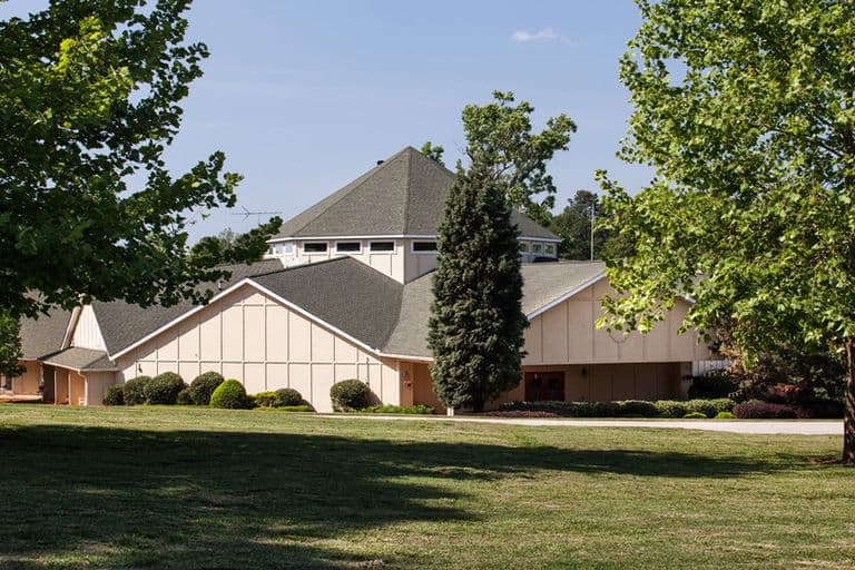 Overlook Senior Living in Monroe, GA - Main View