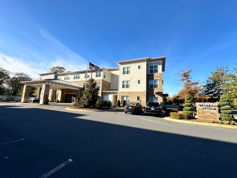 Overture Cotswold in Charlotte, NC - Main View