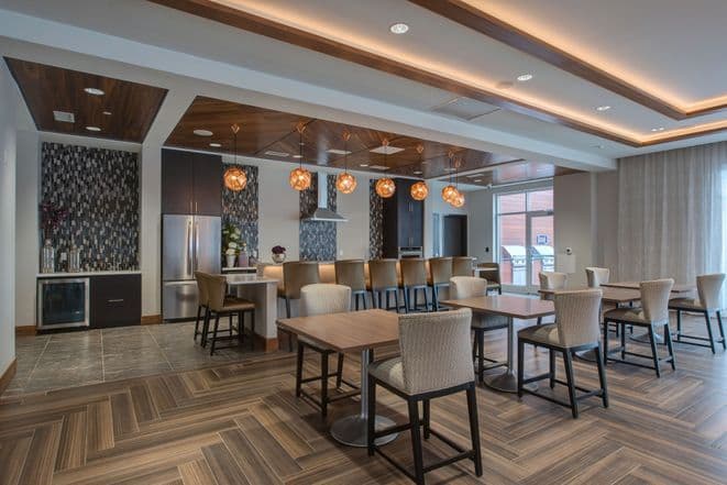 Overture Yorktown in Lombard, IL