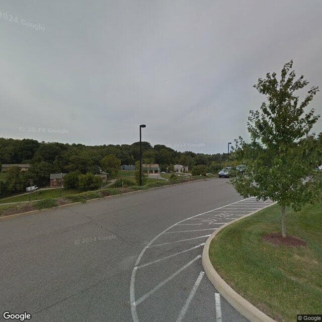 Paramount Nursing & Rehab At Peters Township in Mc Murray, PA - Main View